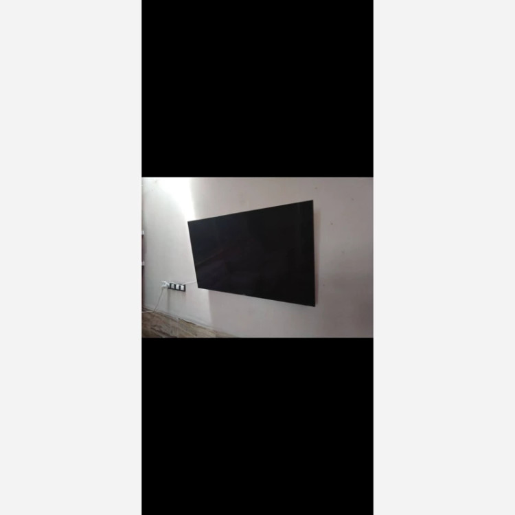 پایه تلویزیون دیواری سامسونگ مدلT-J300 مناسب تلویزیون های 32 تا 65 اینچ قیمت عمده