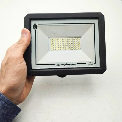پروژکتور 30 وات شاهچراغ مدل ABAN IP66 آبان ضد آب با گارانتی